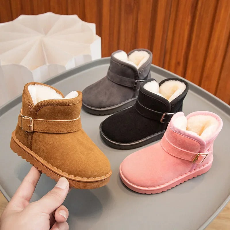 Botinha Comfort™: Mantenha os Pezinhos da Princesa Quentinhos!(Frete Grátis + Brinde Surpresa!)
